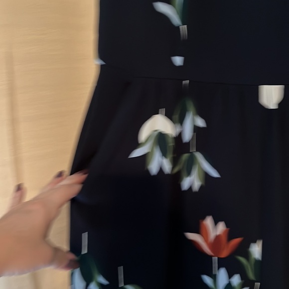 Jumper - Picture 3 of 3